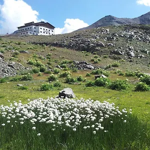 Folgore 3*, Paso Stelvio Italia